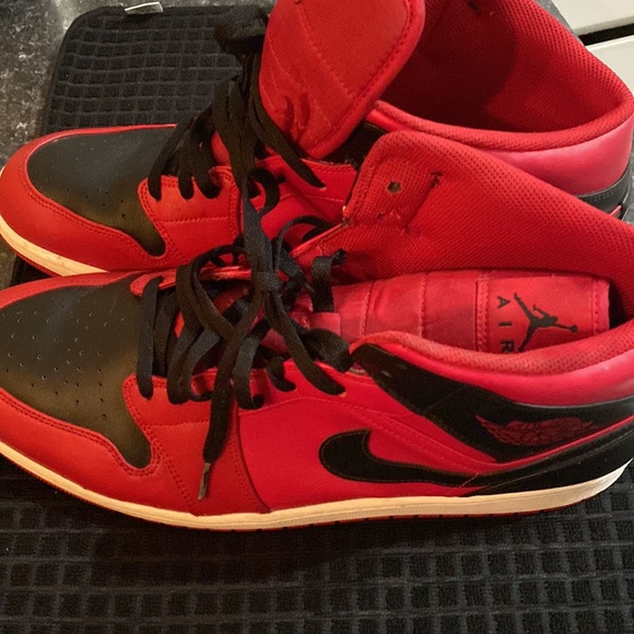 Jordan Red and Black High-Top Sneakers - Picture 2 of 6